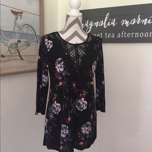 Maurices top size small NWT